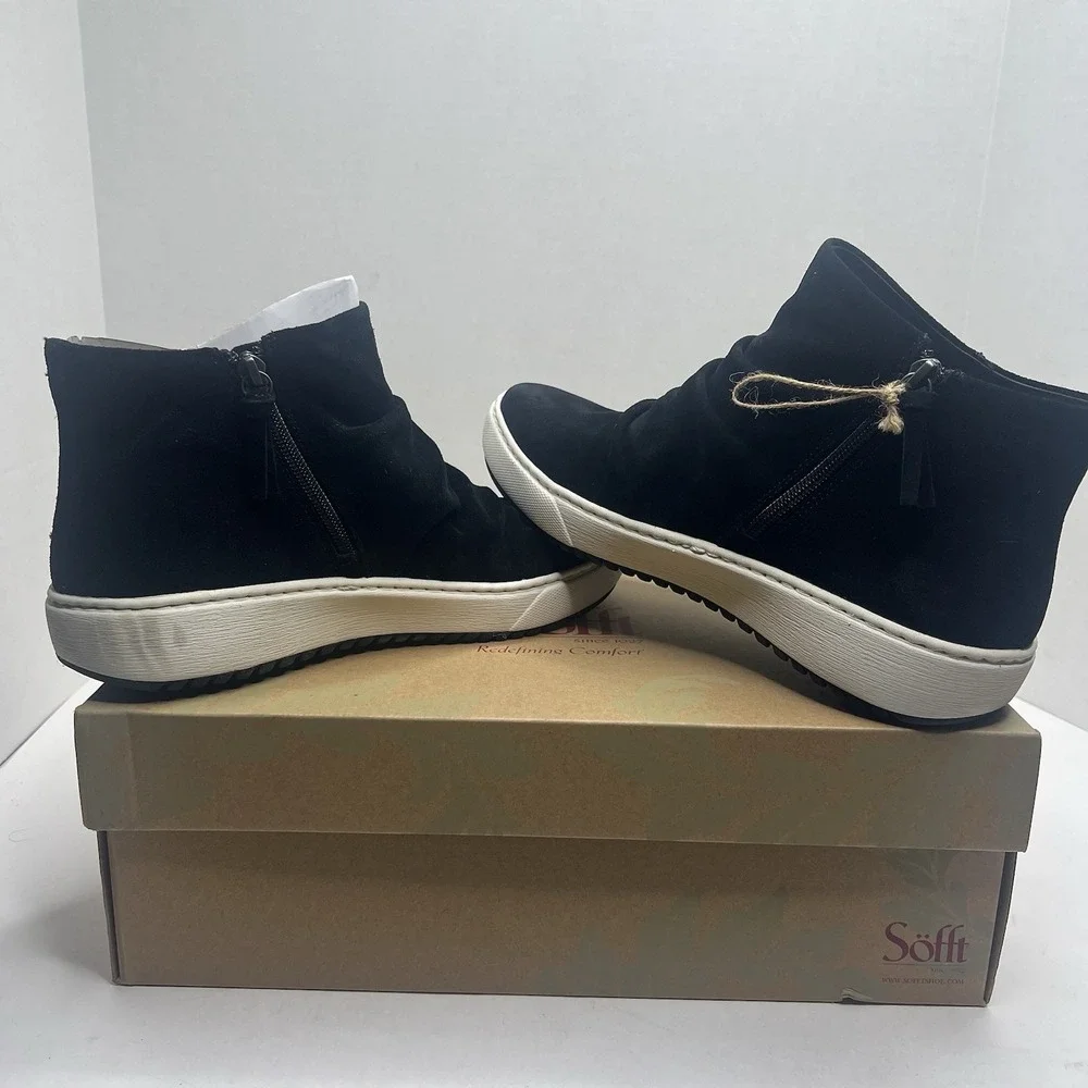 Sofft Waydell Aqua Women’s 10 M Black Waterproof Suede Sneaker Booties NIB